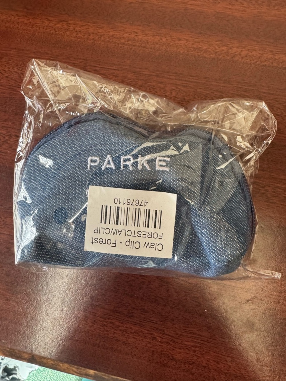 Parke Forest Claw Clip and case - Picture 2 of 6